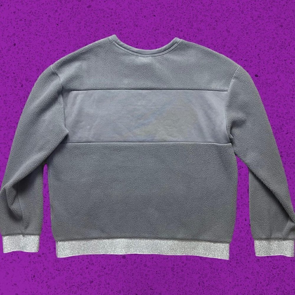 Women’s Nike Crewneck Fleece Sweatshirt - Picture 2 of 4